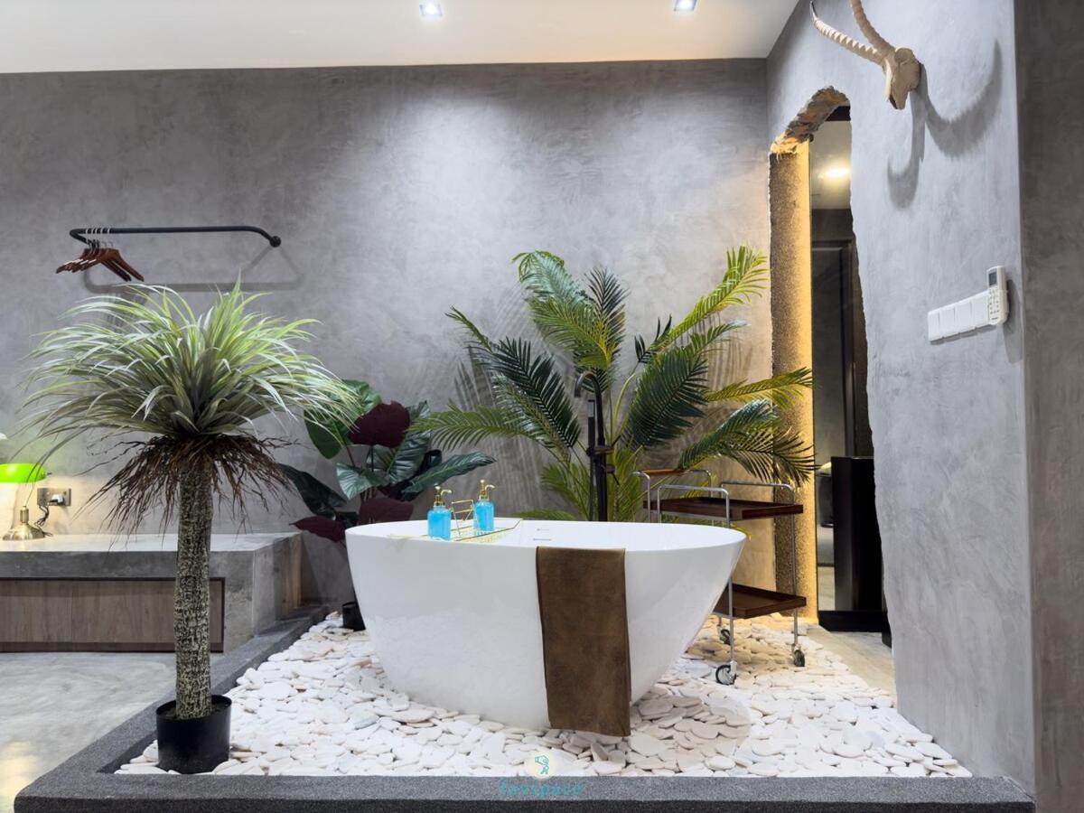 Pangsapuri Lux W Bathtub - Linked To Quill Mall Kuala Lumpur
